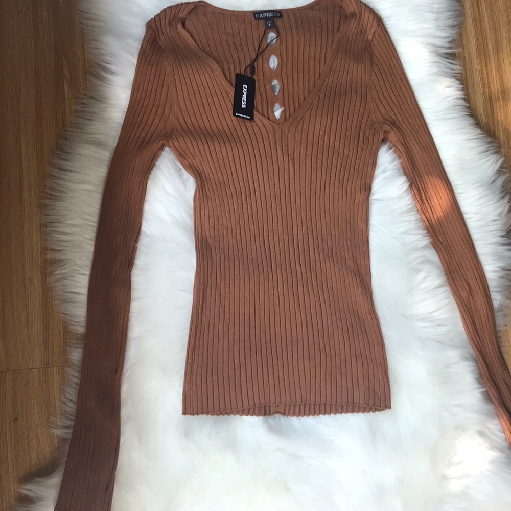 NWT Express rib knit slash detail shirt sz S